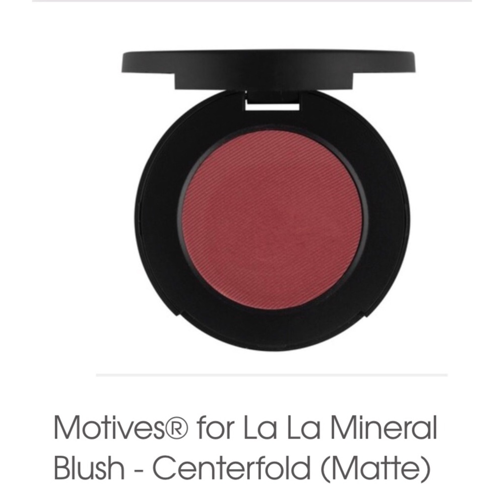 Motives Cosmetics Blush Centerfold